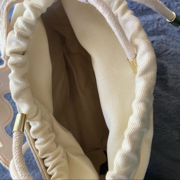 NWOT Canvas Drawstring Purse - Picture 4 of 5